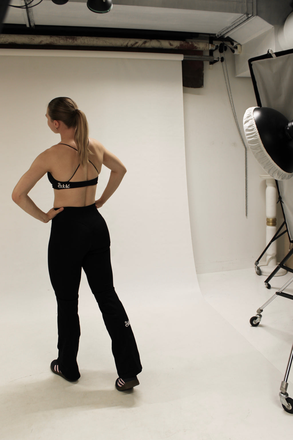 Origin V 2.0 flare leggings